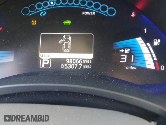 2011 Nissan LEAF SL-e with VIN JN1AZ0CP0BT009059, listed as a IAAI auction lot 41732005 with 98,066 mi miles. Bid and sale history available at carsss.com. Image 7.