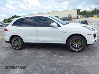 2016 Porsche Cayenne S E-Hybrid with VIN WP1AE2A25GLA63698, listed as a IAAI auction lot 42694555 with 141,957 mi miles and . Bid and sale history available at DreamBid. Image 13.