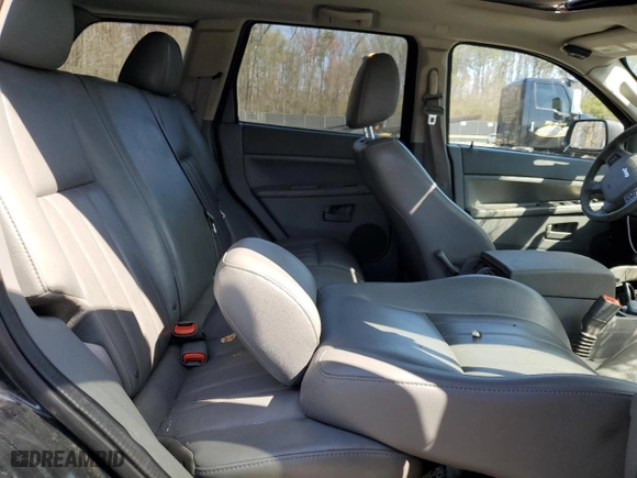 2007 Jeep Grand Cherokee Laredo with VIN 1J8HR48P87C570895, listed as a Copart auction lot 49282425 with 116,444 mi miles and Clean Title. Bid and sale history available at carsss.com. Image 11.