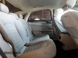 2020 Ford Fusion SE z VIN 3FA6P0LU5LR149387, wystawiony jako Copart lot #60156785 z przebiegiem 85 864 mil mil oraz Szkoda całkowita • Salvage title. Historia ofert i sprzedaży dostępna na DreamBid. Obrazek 10.