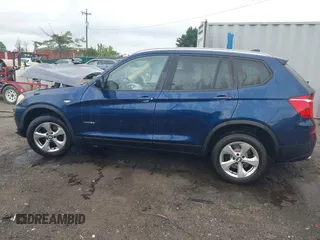 2011 BMW X3 28i z VIN 5UXWX5C5XBL707181, wystawiony jako IAAI lot #42250497 z przebiegiem 62 431 mil mil oraz . Historia ofert i sprzedaży dostępna na DreamBid. Obrazek 14.