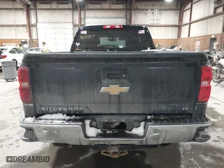 2018 Chevrolet Silverado 1500 LT with VIN 1GCVKREC1JZ311828, listed as a IAAI auction lot 41515677 with 177,667 mi miles. Bid and sale history available at carsss.com. Image 16.