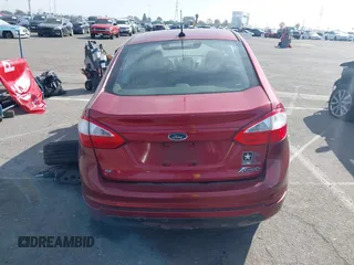 2015 Ford Fiesta SE with VIN 3FADP4BJ9FM113760, listed as a IAAI auction lot 41647960 with 122,868 mi miles. Bid and sale history available at carsss.com. Image 17.