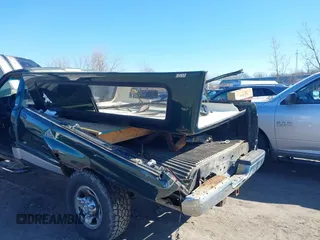 1998 Dodge Ram 2500 with VIN 3B7KF26ZXWM234788, listed as a IAAI auction lot 41811371 with 183,789 mi miles. Bid and sale history available at carsss.com. Image 6.