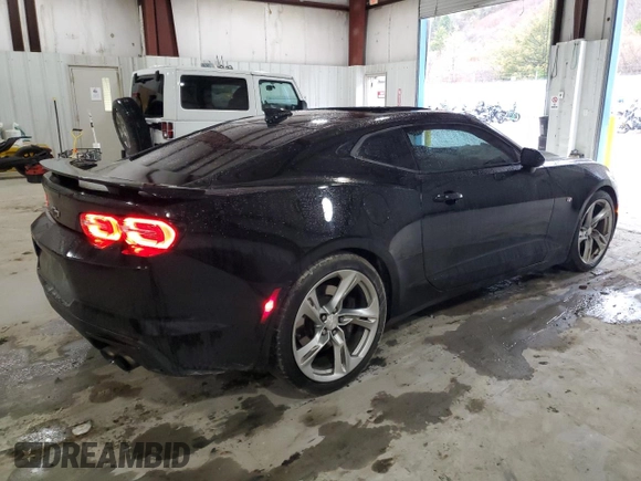2019 Chevrolet Camaro 2SS z VIN 1G1FH1R76K0129350, wystawiony jako Copart lot #85676594 z przebiegiem 74 216 mil mil oraz Szkoda całkowita • Salvage title. Historia ofert i sprzedaży dostępna na DreamBid. Obrazek 3.