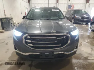 2020 GMC Terrain SLT with VIN 3GKALVEX0LL131679, listed as a Copart auction lot 53706415 with 105,057 mi miles and Salvage Title. Bid and sale history available at carsss.com. Image 5.