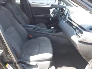 2018 Toyota C-HR XLE z VIN NMTKHMBX3JR024079, wystawiony jako IAAI lot #42110896 z przebiegiem 139 853 mil mil oraz . Historia ofert i sprzedaży dostępna na DreamBid. Obrazek 5.
