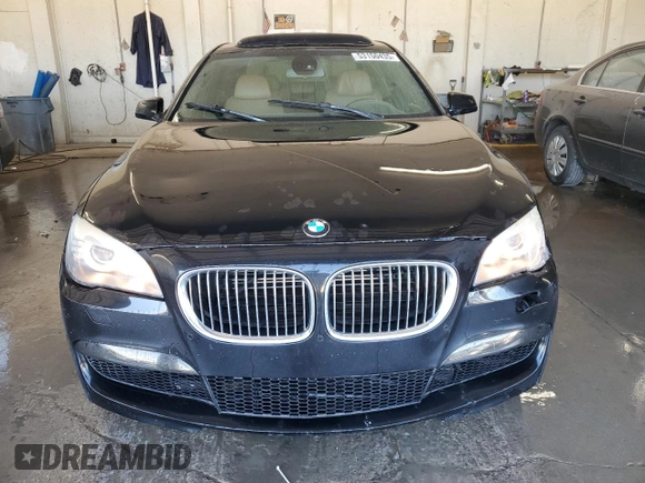 2012 BMW 7 Series 750Li с VIN WBAKB8C55CDX20672, выставлен на аукционе Copart как лот 53150435 с пробегом 141 459 миль миль и Списание • Salvage title. История ставок и продаж доступна на DreamBid. Изображение 5.