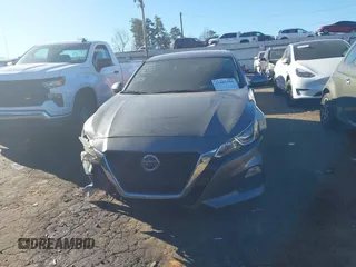 2019 Nissan Altima S with VIN 1N4BL4BV7KC100457, listed as a IAAI auction lot 41682304 with 42,703 mi miles and . Bid and sale history available at carsss.com. Image 12.