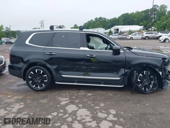 2024 Kia Telluride SX Prestige X-Pro with VIN 5XYP5DGC7RG435855, listed as a IAAI auction lot 42379329 with Not provided miles and . Bid and sale history available at DreamBid. Image 13.