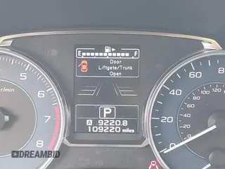 2017 Subaru Crosstrek Premium z VIN JF2GPADC8H8218920, wystawiony jako IAAI lot #42195975 z przebiegiem 109 220 mil mil oraz . Historia ofert i sprzedaży dostępna na DreamBid. Obrazek 15.