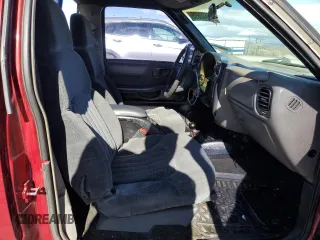 1998 Isuzu Hombre S z VIN 1GGCS1446W8656027, wystawiony jako Copart lot #45600695 z przebiegiem 230 953 mil mil oraz Szkody całkowita. Historia ofert i sprzedaży dostępna na DreamBid. Obrazek 10.