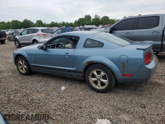 2008 Ford Mustang Deluxe z VIN 1ZVHT80N185117313, wystawiony jako Copart lot #58190045 z przebiegiem 168 101 mil mil oraz Czysty tytuł • Clean title. Historia ofert i sprzedaży dostępna na DreamBid. Obrazek 2.