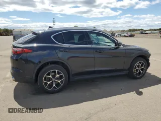 2019 Alfa Romeo Stelvio Ti with VIN ZASPAKBN1K7C67083, listed as a Copart auction lot 53003565 with 65,140 mi miles and Salvage title. Bid and sale history available at DreamBid. Image 3.