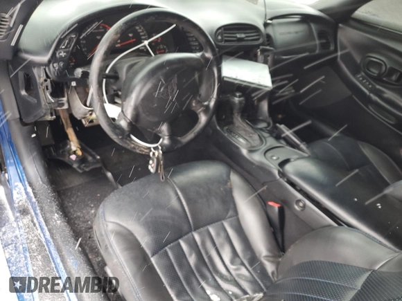 2002 Chevrolet Corvette with VIN 1G1YY22G325133786, listed as a Copart auction lot 87978585 with 0 mi miles and Salvage Title. Bid and sale history available at carsss.com. Image 8.