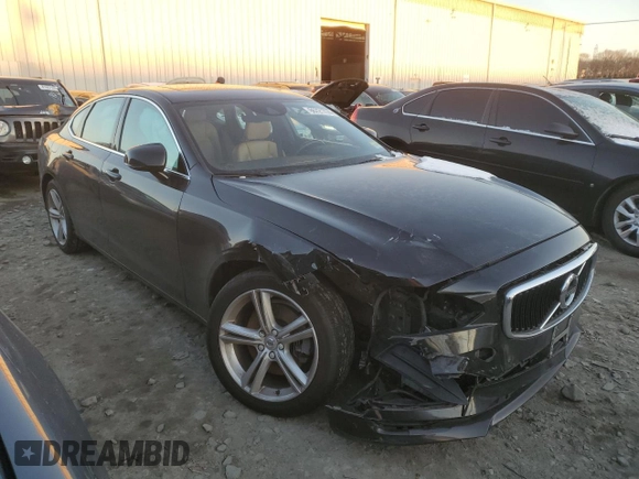 2017 Volvo S90 Momentum with VIN YV1102AK0H1006431, listed as a Copart auction lot 86721774 with 109,364 mi miles and Salvage Title. Bid and sale history available at carsss.com. Image 4.