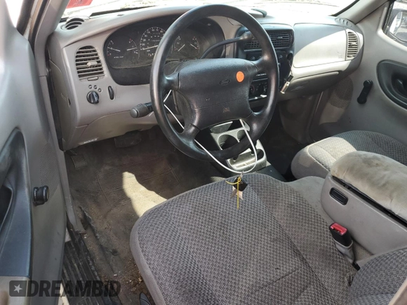 1999 Ford Ranger XL с VIN 1FTYR10V7XPC05195, выставлен на аукционе Copart как лот 65518915 с пробегом 222 046 миль миль и Чистый • Clean title. История ставок и продаж доступна на DreamBid. Изображение 8.