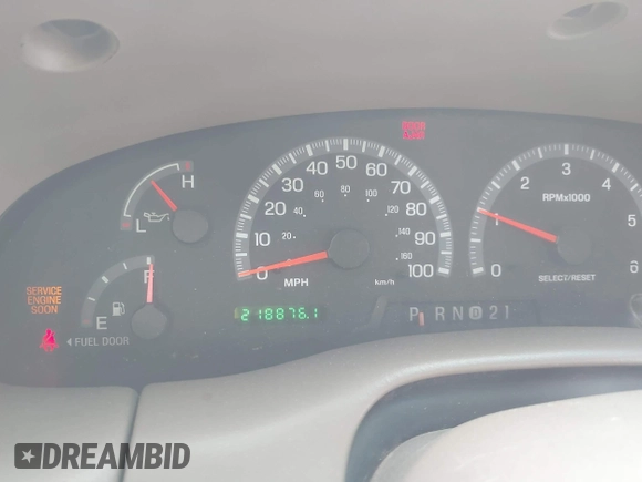 2002 Ford F-150 XLT with VIN 1FTRW07692KE26387, listed as a IAAI auction lot 42079023 with 218,876 mi miles. Bid and sale history available at carsss.com. Image 7.
