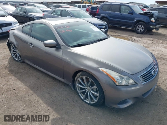 2008 Infiniti G37 Coupe Journey with VIN JNKCV64EX8M117126, listed as a IAAI auction lot 41347242 with 182,059 mi miles. Bid and sale history available at carsss.com. Image 1.