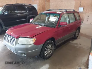 2006 Subaru Forester 2.5 X L.L. Bean Edition with VIN JF1SG67636H725688, listed as a IAAI auction lot 41479919 with 160,524 mi miles. Bid and sale history available at carsss.com. Image 17.