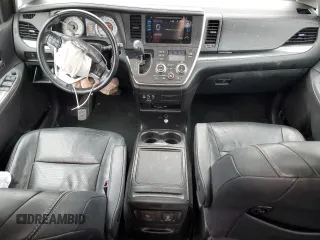 2016 Toyota Sienna SE with VIN 5TDXK3DC0GS725247, listed as a Copart auction lot 48266475 with 100,122 mi miles and Salvage title. Bid and sale history available at DreamBid. Image 8.