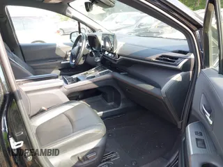 2022 Toyota Sienna XSE with VIN 5TDDRKEC8NS079069, listed as a IAAI auction lot 42231512 with 121,494 mi miles and . Bid and sale history available at DreamBid. Image 5.