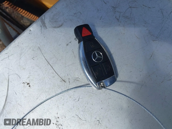 2013 Mercedes-Benz E 350 with VIN WDDKJ5KB0DF196368, listed as a IAAI auction lot 42614392 with 212,552 mi miles and . Bid and sale history available at DreamBid. Image 11.