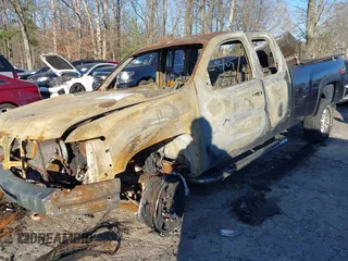 2008 Chevrolet Silverado 3500HD with VIN 1GCHC396X8E148691, listed as a IAAI auction lot 41600724 with Not Provided miles and . Bid and sale history available at DreamBid. Image 2.