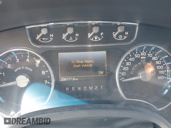 2011 Ford F-150 XL with VIN 1FTFW1CFXBKD59815, listed as a IAAI auction lot 41862767 with 256,177 mi miles. Bid and sale history available at carsss.com. Image 7.