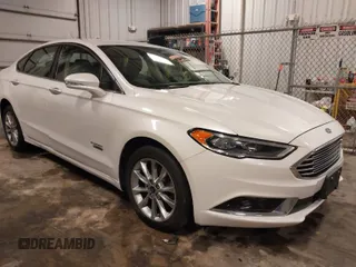2018 Ford Fusion Energi SE with VIN 3FA6P0PU9JR264257, listed as a IAAI auction lot 41587659 with 85,832 mi miles. Bid and sale history available at carsss.com. Image 1.