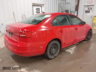 2015 Volkswagen Jetta Sedan 2.0L S w/Technology with VIN 3VW2K7AJ1FM428200, listed as a IAAI auction lot 41510099 with 141,579 mi miles. Bid and sale history available at carsss.com. Image 4.