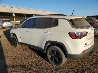 2017 Jeep Compass Latitude with VIN 3C4NJDBB4HT674613, listed as a Copart auction lot 46247355 with 124,299 mi miles and Salvage Title. Bid and sale history available at carsss.com. Image 2.