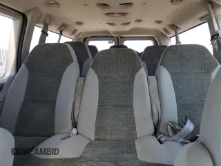 2005 Ford Econoline Passenger XL with VIN 1FBNE31L95HB31135, listed as a Copart auction lot 76639724 with 104,105 mi miles and Clean Title. Bid and sale history available at carsss.com. Image 10.