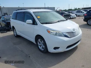 2016 Toyota Sienna LE AAS с VIN 5TDKK3DC0GS707292, выставлен на аукционе IAAI как лот 42266246 с пробегом 191 527 миль миль и . История ставок и продаж доступна на DreamBid. Изображение 1.