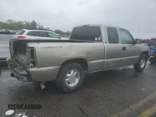 2002 Chevrolet Silverado 1500 LS with VIN 2GCEC19W321137001, listed as a Copart auction lot 57033585 with 132,877 mi miles and Clean Title. Bid and sale history available at DreamBid. Image 3.