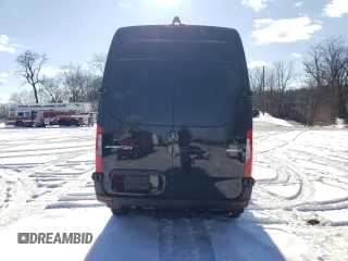 2024 Mercedes-Benz Sprinter with VIN W1Y4NBHY7RT191884, listed as a Copart auction lot 44954555 with 16 mi miles and Salvage Title. Bid and sale history available at DreamBid. Image 6.