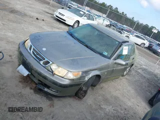 2001 Saab 9-5 SE z VIN YS3EF48Z613013360, wystawiony jako IAAI lot #41801183 z przebiegiem 187 000 mil mil oraz . Historia ofert i sprzedaży dostępna na DreamBid. Obrazek 2.