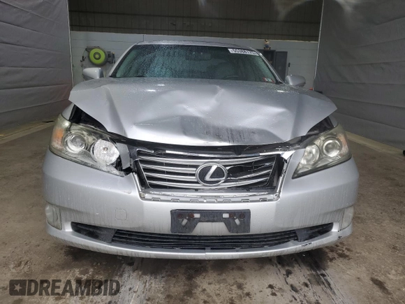 2010 Lexus ES 330 z VIN JTHBK1EG6A2409946, wystawiony jako Copart lot #55388175 z przebiegiem 196 762 mil mil oraz Szkoda całkowita • Salvage title. Historia ofert i sprzedaży dostępna na DreamBid. Obrazek 5.