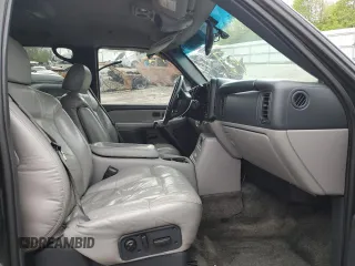 2001 Chevrolet Tahoe LT z VIN 1GNEK13T11R105615, wystawiony jako Copart lot #54928215 z przebiegiem 183 623 mil mil oraz Szkoda całkowita • Salvage title. Historia ofert i sprzedaży dostępna na DreamBid. Obrazek 7.