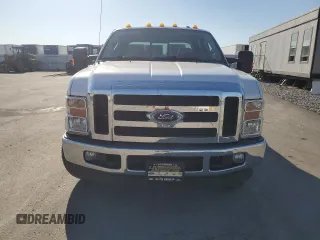 2010 Ford F-350 XL z VIN 1FTWW3DR8AEA52029, wystawiony jako Copart lot #72722354 z przebiegiem 38 030 mil mil oraz Szkoda całkowita • Salvage title. Historia ofert i sprzedaży dostępna na DreamBid. Obrazek 5.