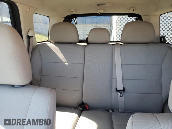 2010 Ford Escape XLT с VIN 1FMCU9D71AKC47171, выставлен на аукционе Copart как лот 57450885 с пробегом 138 317 миль миль и Чистый • Clean title. История ставок и продаж доступна на DreamBid. Изображение 10.