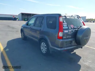 2005 Honda CR-V EX SE with VIN SHSRD78945U300276, listed as a IAAI auction lot 41910803 with 119,622 mi miles. Bid and sale history available at carsss.com. Image 3.