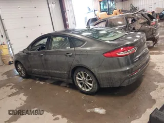 2019 Ford Fusion SE with VIN 3FA6P0HD1KR134313, listed as a IAAI auction lot 41024340 with 134,381 mi miles. Bid and sale history available at carsss.com. Image 14.