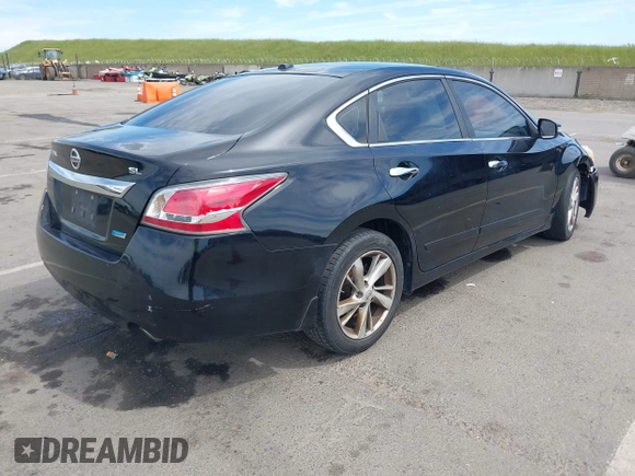 2014 Nissan Altima SL with VIN 1N4AL3AP2EN341540, listed as a IAAI auction lot 42014952 with 174,458 mi miles and . Bid and sale history available at DreamBid. Image 4.