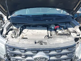 2017 Ford Explorer Sport with VIN 1FM5K8GT4HGB05945, listed as a IAAI auction lot 41860853 with 136,318 mi miles and . Bid and sale history available at carsss.com. Image 10.