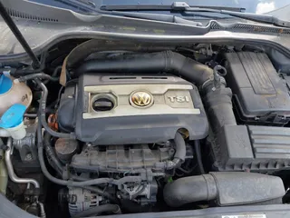 2010 Volkswagen Eos Lux z VIN WVWFA7AH1AV025675, wystawiony jako IAAI lot #42113813 z przebiegiem 93 885 mil mil oraz . Historia ofert i sprzedaży dostępna na DreamBid. Obrazek 10.