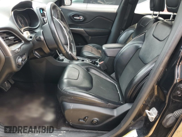 2019 Jeep Cherokee Latitude Plus with VIN 1C4PJMLB7KD101158, listed as a Copart auction lot 58246115 with 144,807 mi miles and Salvage title. Bid and sale history available at DreamBid. Image 7.
