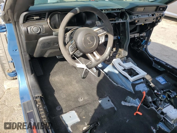 2021 Ford Mustang Shelby GT500 with VIN 1FA6P8SJ4M5501255, listed as a Copart auction lot 75242444 with 6,014 mi miles and Salvage title. Bid and sale history available at DreamBid. Image 8.