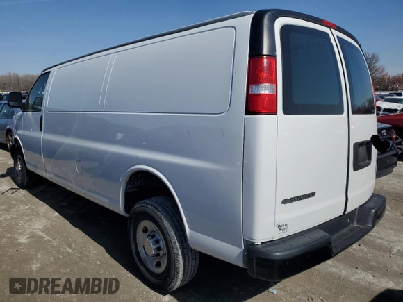 2019 Chevrolet Express Cargo Van with VIN 1GCWGBFP1K1191639, listed as a Copart auction lot 46306804 with 88,947 mi miles and Salvage Title. Bid and sale history available at carsss.com. Image 2.