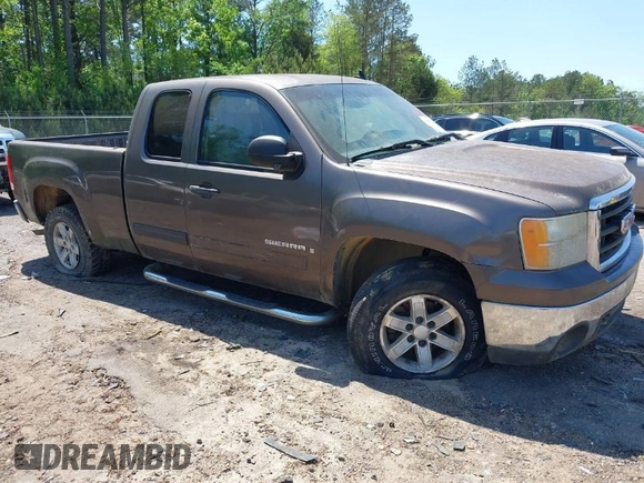 2007 GMC Sierra 1500 SLE1 with VIN 2GTEC19J671625161, listed as a IAAI auction lot 41997224 with 271,503 mi miles and . Bid and sale history available at DreamBid. Image 1.